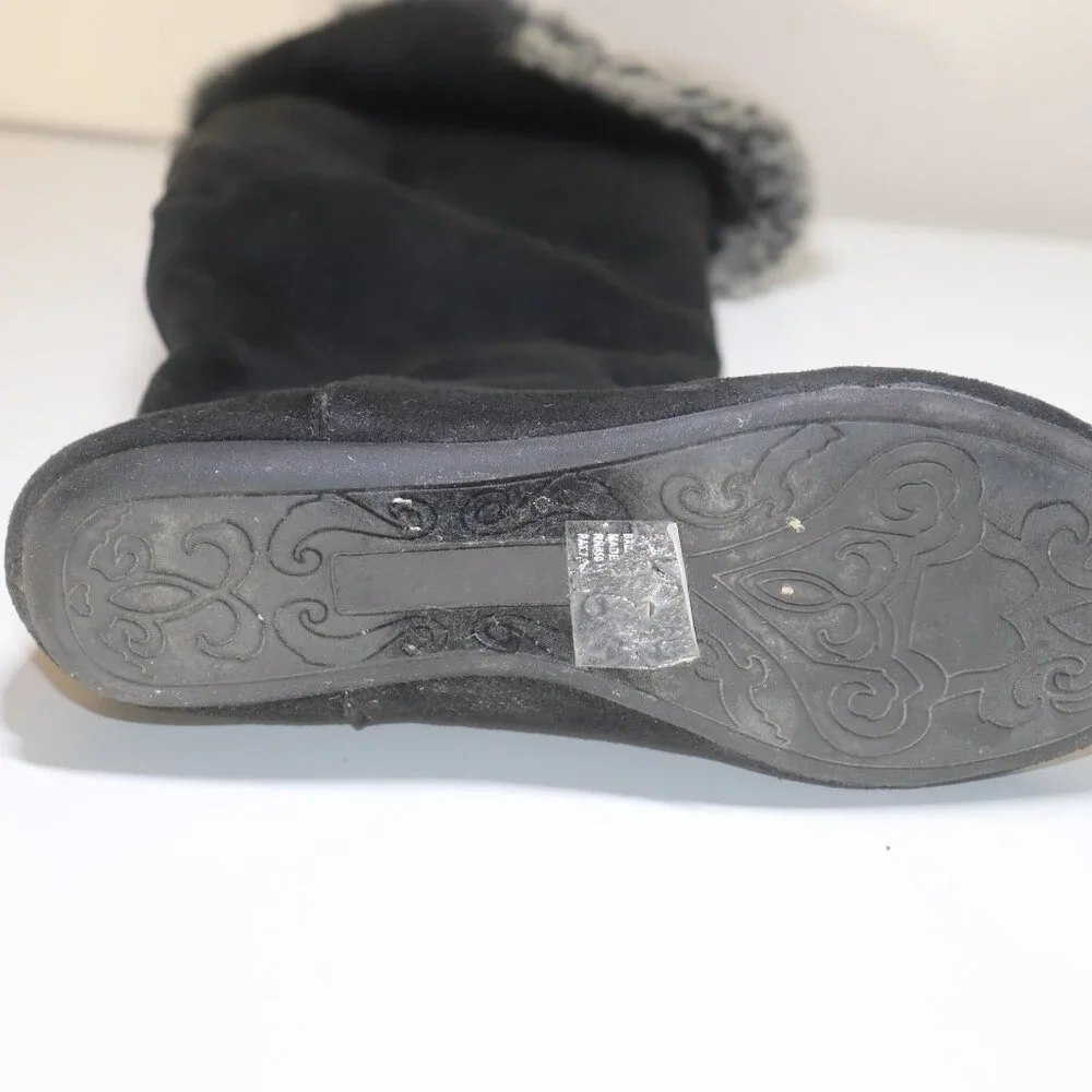 Charlotte Russe black boots